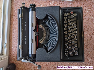 Mquina de escribir Hispano Olivetti Studio 46 de 1950