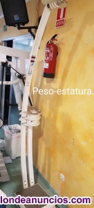 Peso digital con medicin de altura, para gimnasios 
